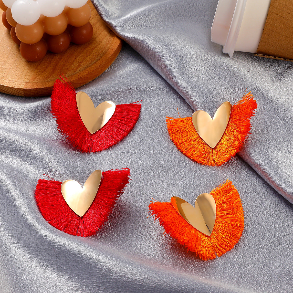 Wholesale Bohemian Exaggerated Scalloped Tassel Vintage Love Earrings